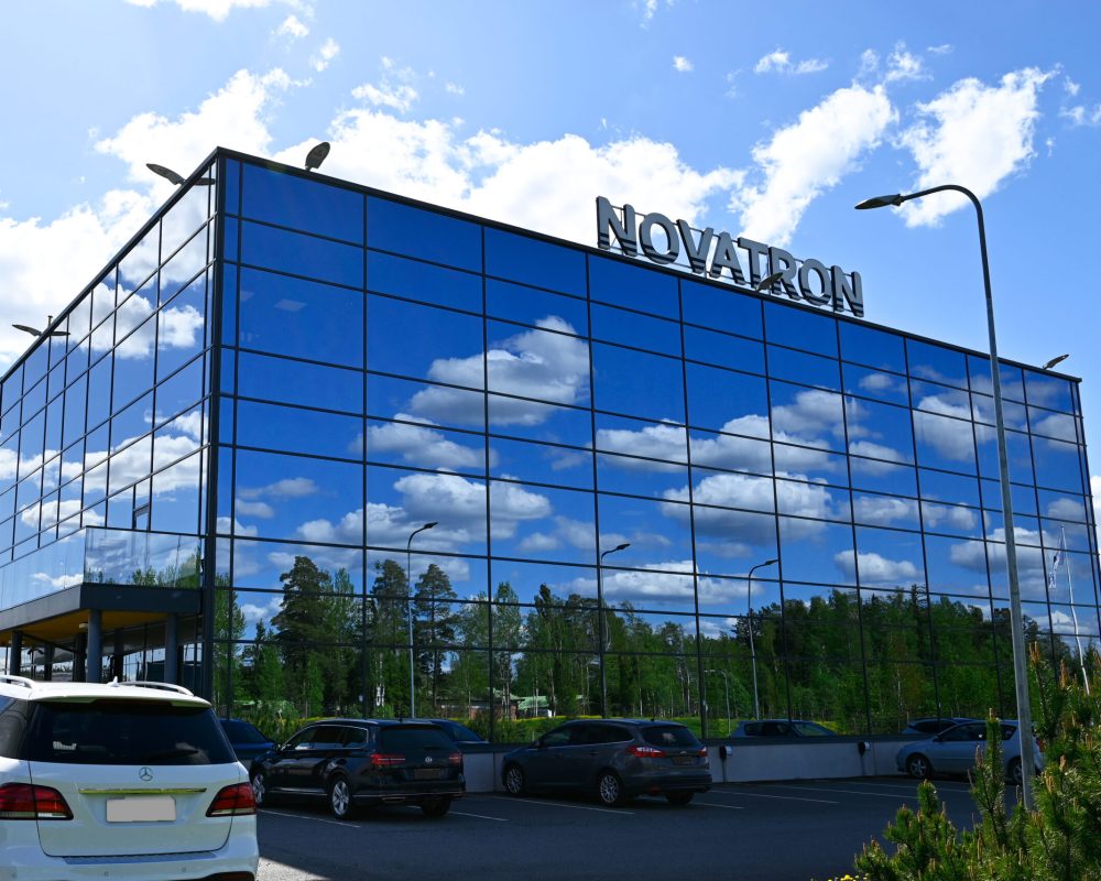 Novatron 2